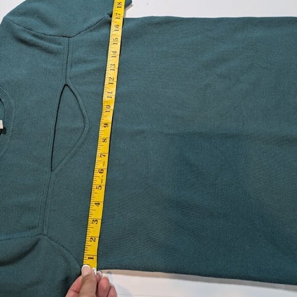 Wishlist Keyhole Sweater Short Sleeveless Top Turquois Size Large - Picture 5 of 7